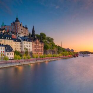 Legalna praca za granicą w Szwecji – jak bezpiecznie wyjechać do pracy za granicę?