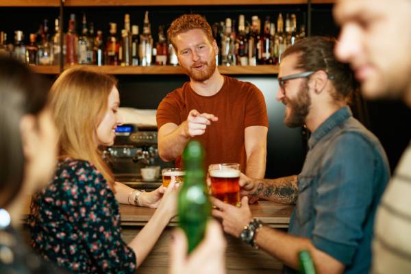 praca wakacyjna kelnerka